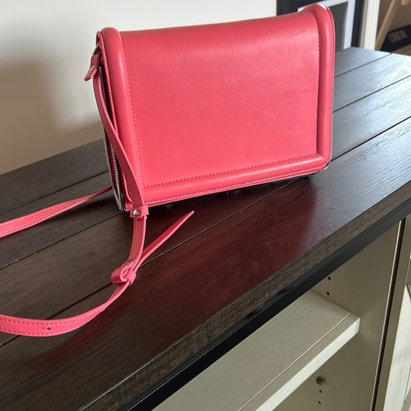 Diesel Purse - Picture 2 of 10